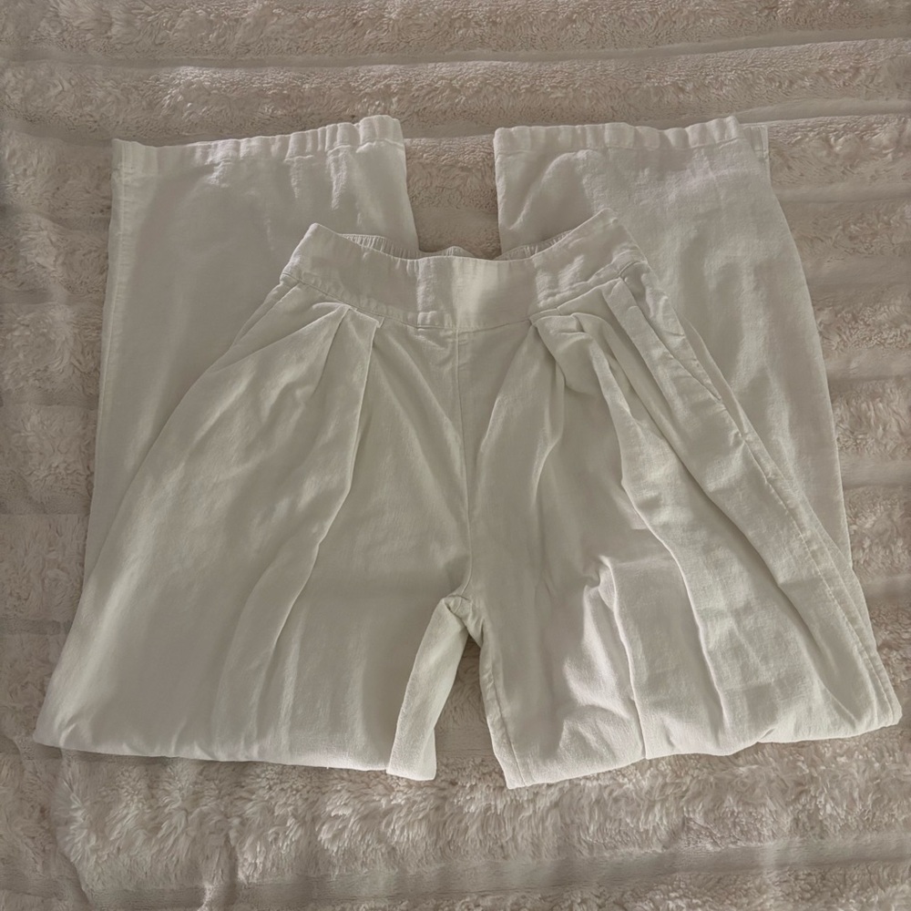 Abercrombie & Fitch Cream Wide Leg Pants